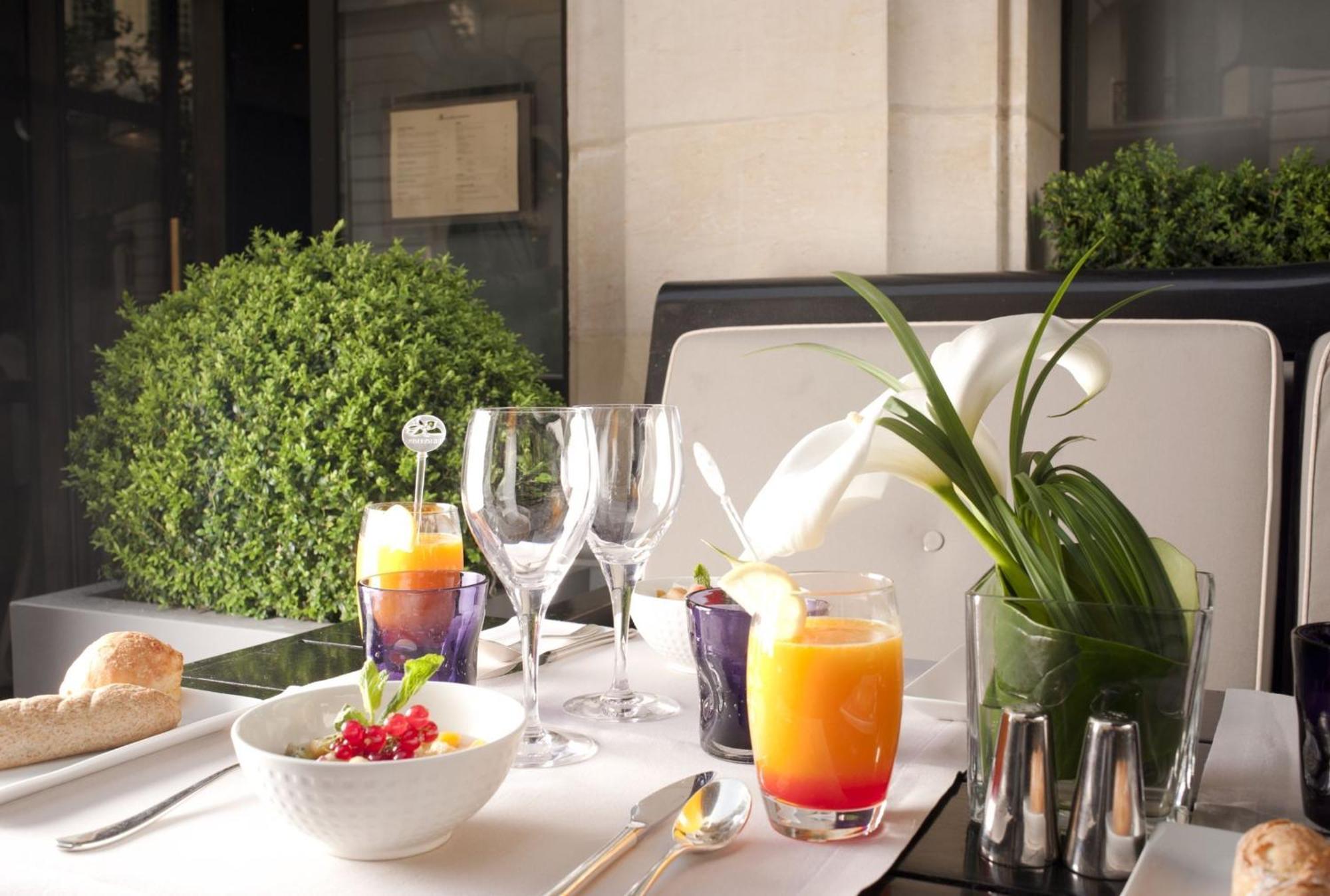 Hotel Montalembert Париж Ресторан фото